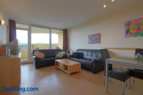 Apartment 541 - Image 3