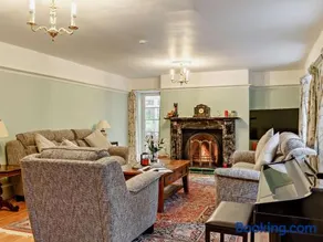 4 Bed in Tavistock oc-92491 - Image 2