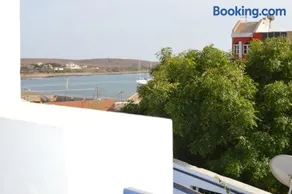 Yacht Club Sal - Image 2