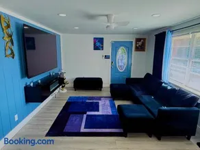 Serene 3-Bedroom renovated house with AC in Fort Lauderdale - Image 2