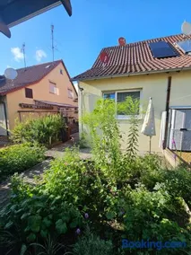 House Tinz - Cozy cottage in a quiet location - Image 1