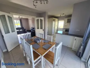 Bundoran Seaside Stays House - WiFi, large spacious home - Image 2