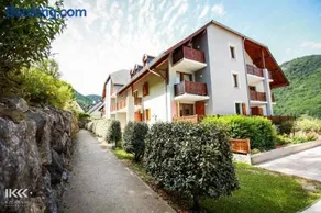 Appartement avec vue sur les montagnes - Au calme et proche du centre ville - Image 2