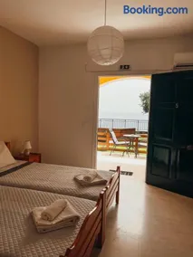 Silent Bay Apartments Nisaki - Image 2