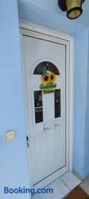 Sunflower Apartment - Image 3