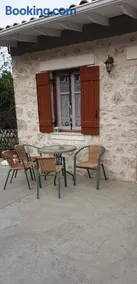 Carsazzio Cottage House - Image 5