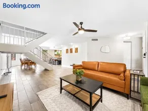 57th Glendale - Image 3