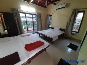 Triskelion - Bed and Breakfast, Family home stay by Joshi Brothers - Image 3