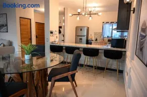 Moderna Casa con Alberca Privada y Asador en La Paz - Image 4