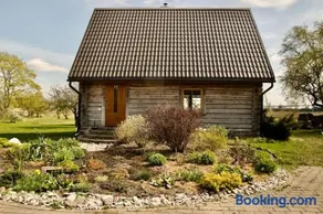Rīga Mangalsala Cottage with sauna - Image 1