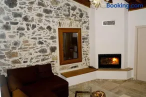 Natural House with Sea View & Garden - Image 3