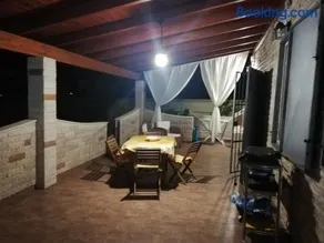 Paradiso House - Image 1