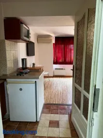 Füred Apartmanház - Image 3