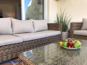 Beachfront PENTHOUSE - El MIRADOR DE BERMUDA BEACH - Image 2