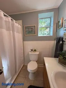 2 bedroom Apartment in Marianna - Image 2