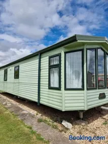 Summerlands, Ingoldmells 8 berth caravan - Image 2