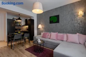 Airport Rin Nord Residence Apartment - Self check-in - Image 1