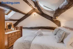 Cottage 2, Old Farmhouse Mews - Image 4