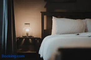 No8 Boutique Hotel - self check in - Image 3