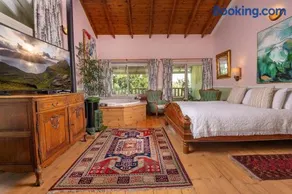 Ha'Seuda Ha'Achrona Suites - Image 5