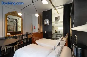 Milano Artist Apartment - Image 1