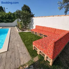 Les Elles du Moulin Avec Piscine - Image 3