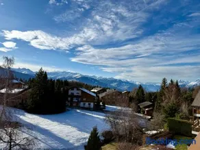Duplex spacieux et plein de charme à Crans-Montana - Image 2