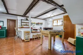 Chalet a 45min de Madrid ideal para familias hasta 12 personas - Image 2
