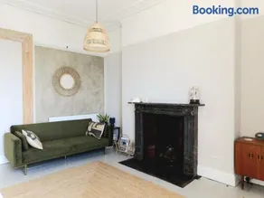 Ocean Tide Apartment - Image 2