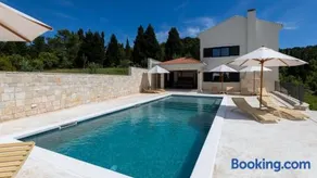 Villa Mikic by Villas Guide - Image 2