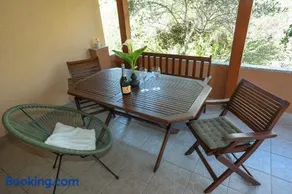 Exceptional Apartment Juniper, FIRST ROW TO THE SEA - Image 2