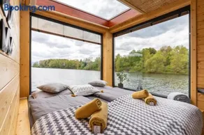 AQUACHILL houseboat & wellness - Image 3