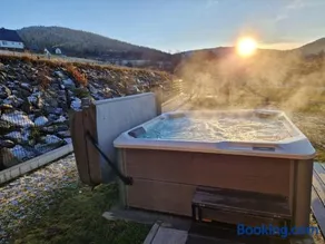 Zacna Chata domek z jacuzzi na wyłączność - Image 1