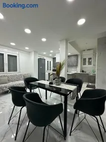 Urban Princess Modern 2BR Nikaia near Piraeus Port - Image 3