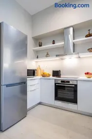 Anath Seaside Apartment - Image 3
