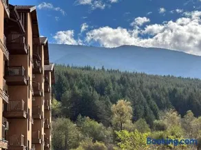 Apart-Hotel Crown Bansko - Image 3