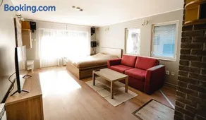 Kastani stay in City Center - with Sauna - Image 2