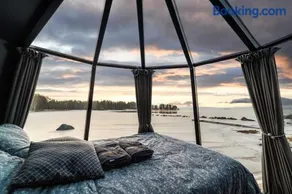 Arctic Lake Experience Oulujärvi Igloos - Image 3
