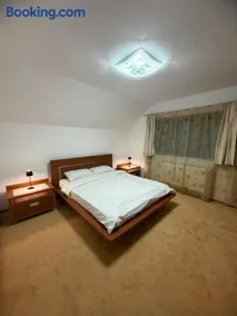 AMK House Busteni 2 - Image 3