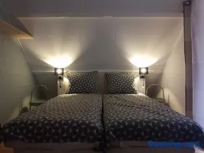 Studio 88 Bed by the Sea - Image 3
