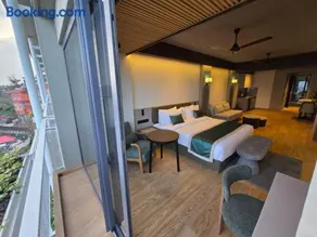 Weekend Retreat- Hotel & Spa - Image 2