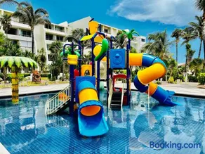 Solymar Beach Condos - Image 4