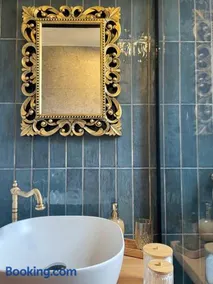 almond home - Image 3