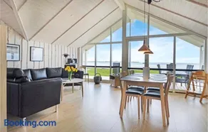 Three-Bedroom Holiday Home In Sjolund - Image 3