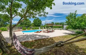 Lovely Home In Pridraga - Image 2