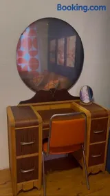 Atomic Prairie Funky 3-Bedroom near Downtown WHOLE HOUSE - Image 2