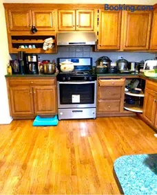 B4 A private room in Naperville downtown with desk and Wi-Fi near everything - Image 2