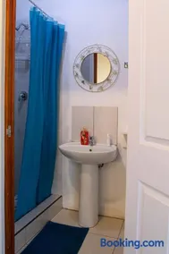 Hartley Manor Guest House - Image 5