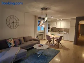 Central Serviced Apartment - Image 3