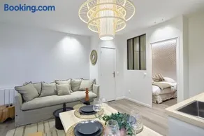 Residence Le Marais Beaubourg by Studio prestige - Image 2